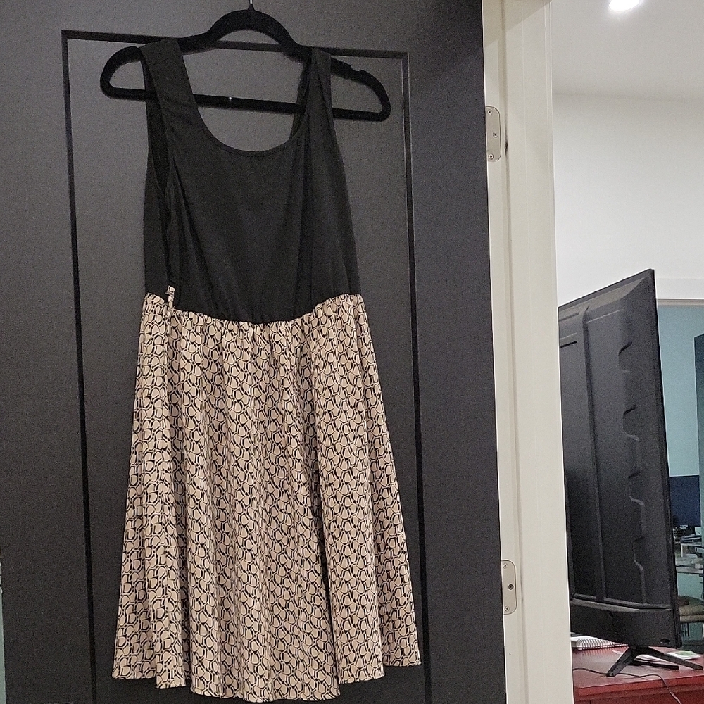 SHEIN Curve Black and Beige Patterned Dress